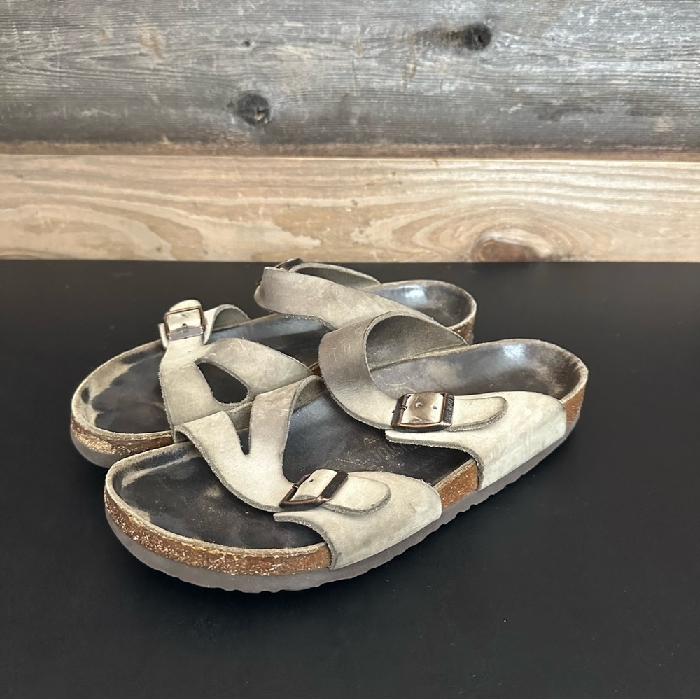 Birkenstock Tan Leather suede buckle size EU 41 Ladies 10 Men 8 Made In Germany